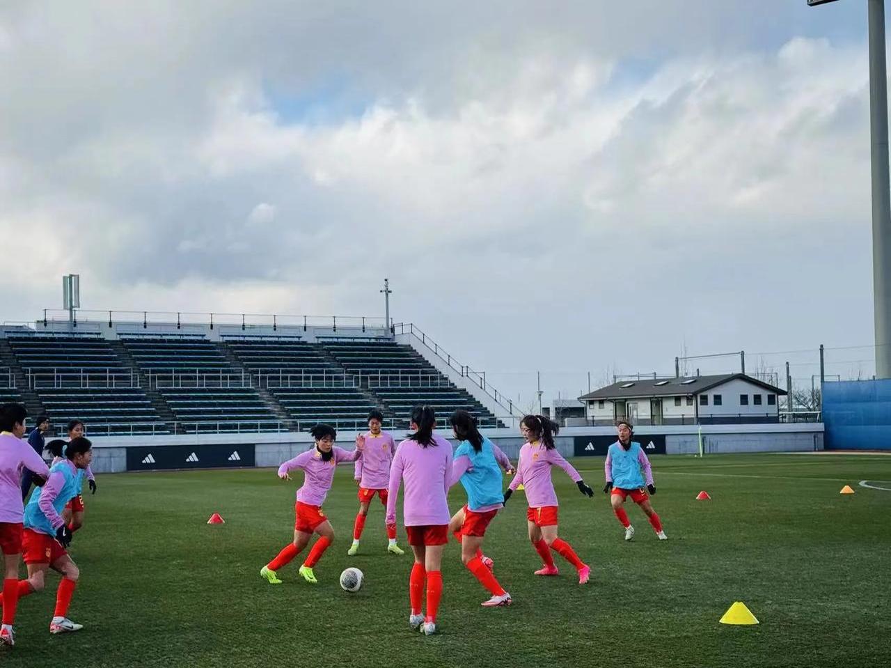 关于日本女足国家队备战奥运会，集训培训计划公布的信息