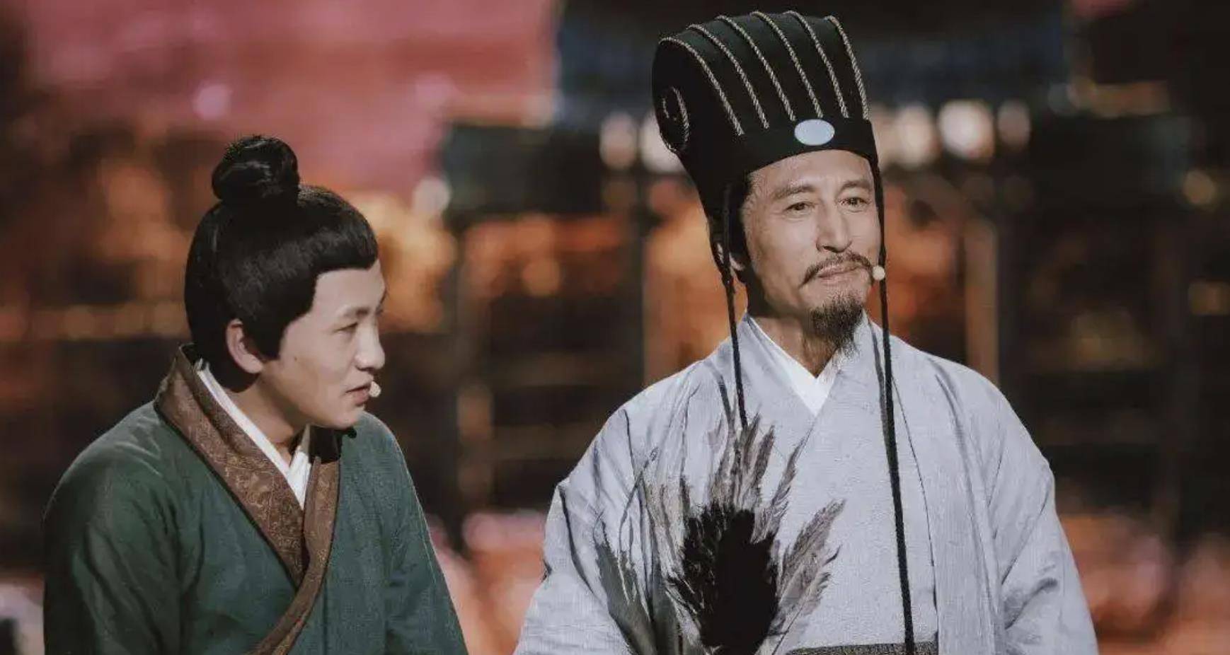 战术博弈，智谋无限！双方角逐不留余地的简单介绍